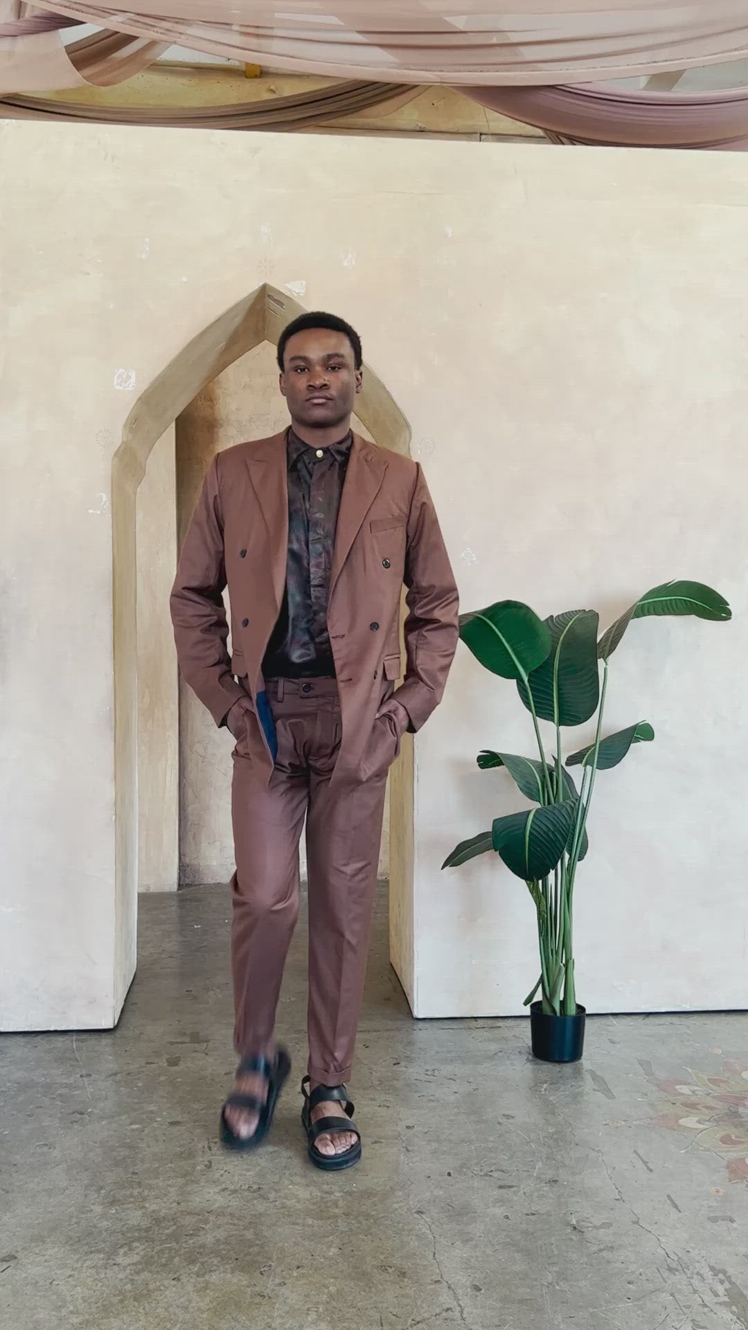 Relax Fit Double Breasted Suit in Cognac